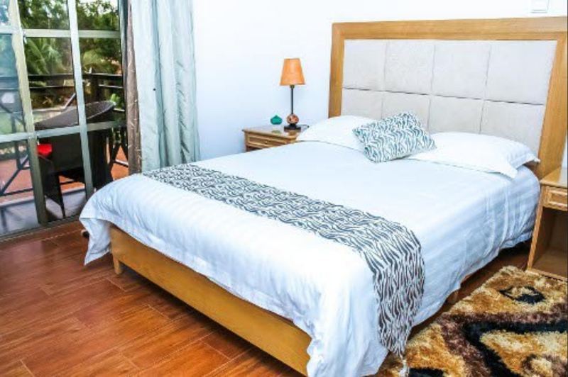 Rosemary Courts Bed & Breakfast Entebbe Exterior photo